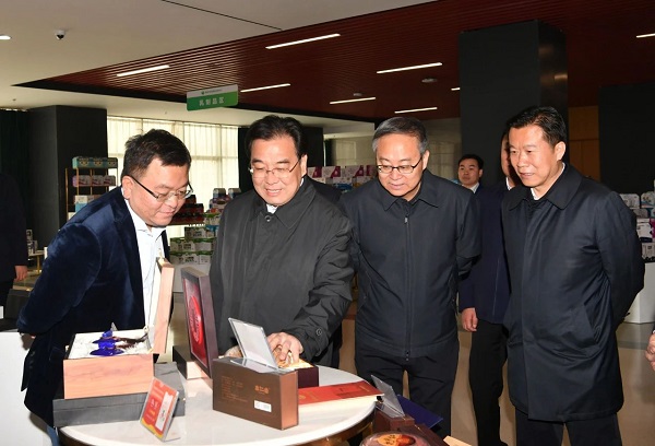 新立讯一科技改变未来