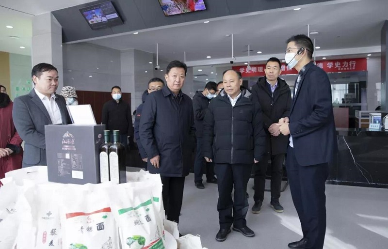 新立讯一科技改变未来
