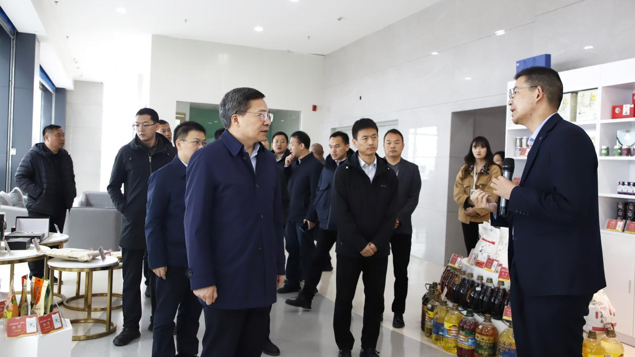 新立讯一科技改变未来